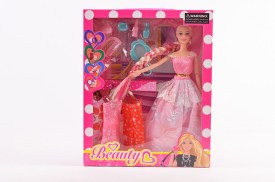 Muñeca 3 vestidos BEAUTY (1).jpg
